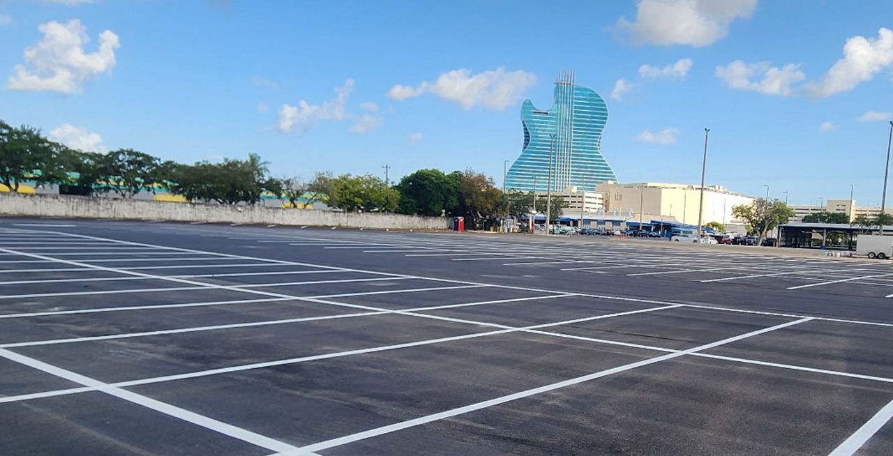 commercial parking lot paving and striping